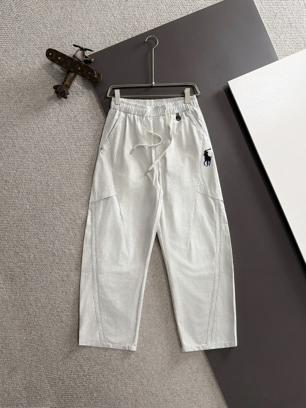 Men's Elastic Drawstring Wide‑Leg Casual Pants, Rider Embroidery Stitched Panel Trousers