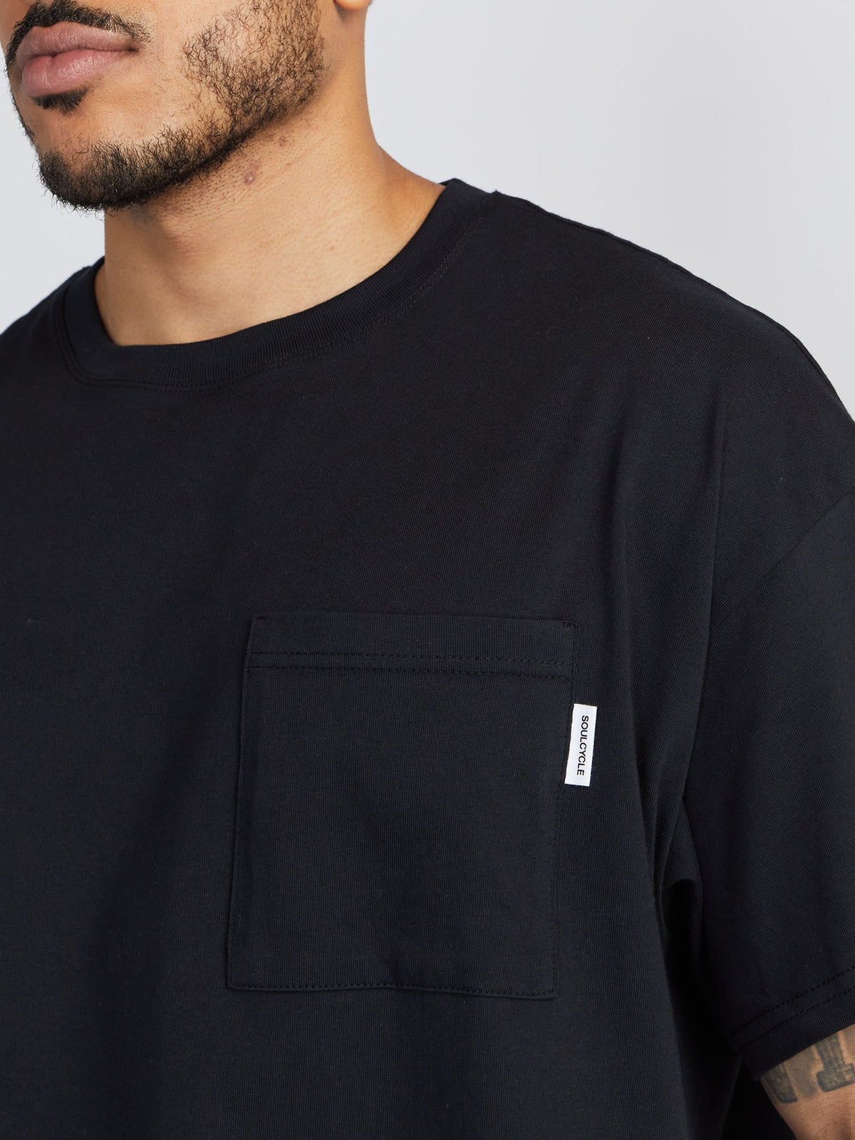 RUBY CORE BLACK POCKET TEE