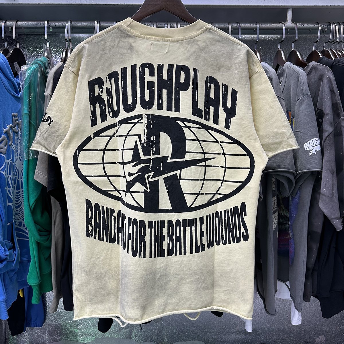 Rough Play Rabbit Car Distressed Short-Sleeve T-Shirt