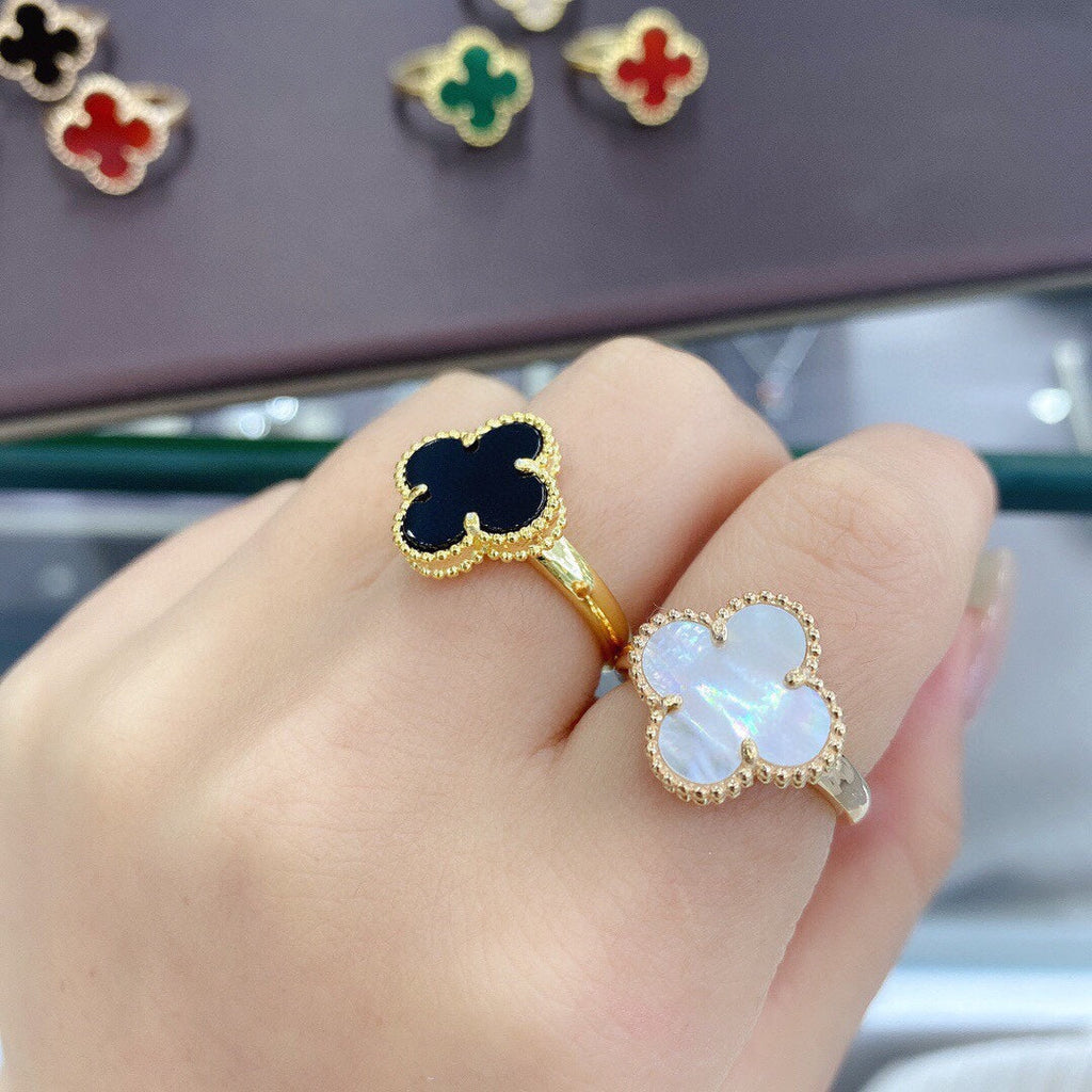 Van Cleef & Arpels Alhambra Clover Ring