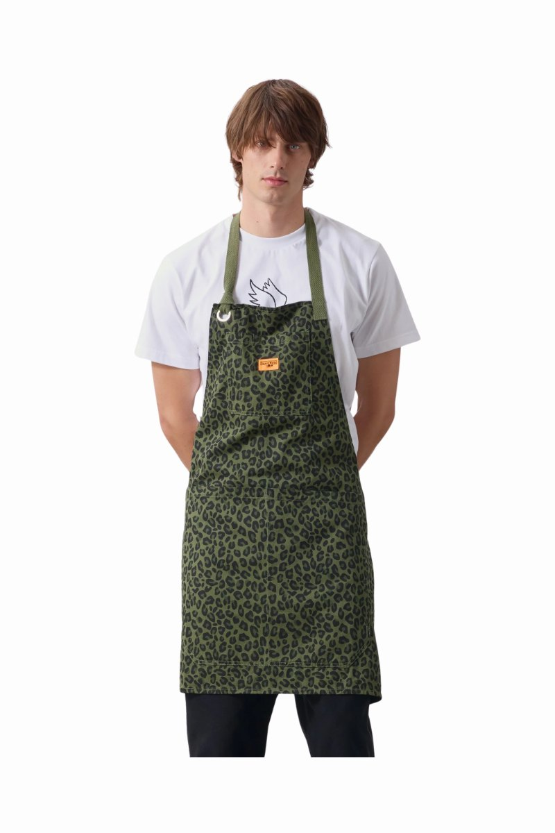 SERVICE WORKS PATTERNED APRON Green Leopard