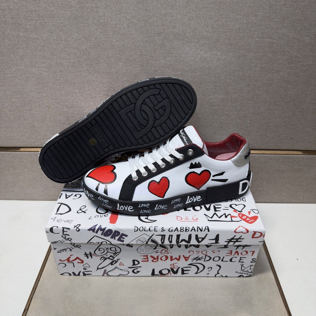 Dolce & Gabbana Men's Red Heart Low-Top Sneakers