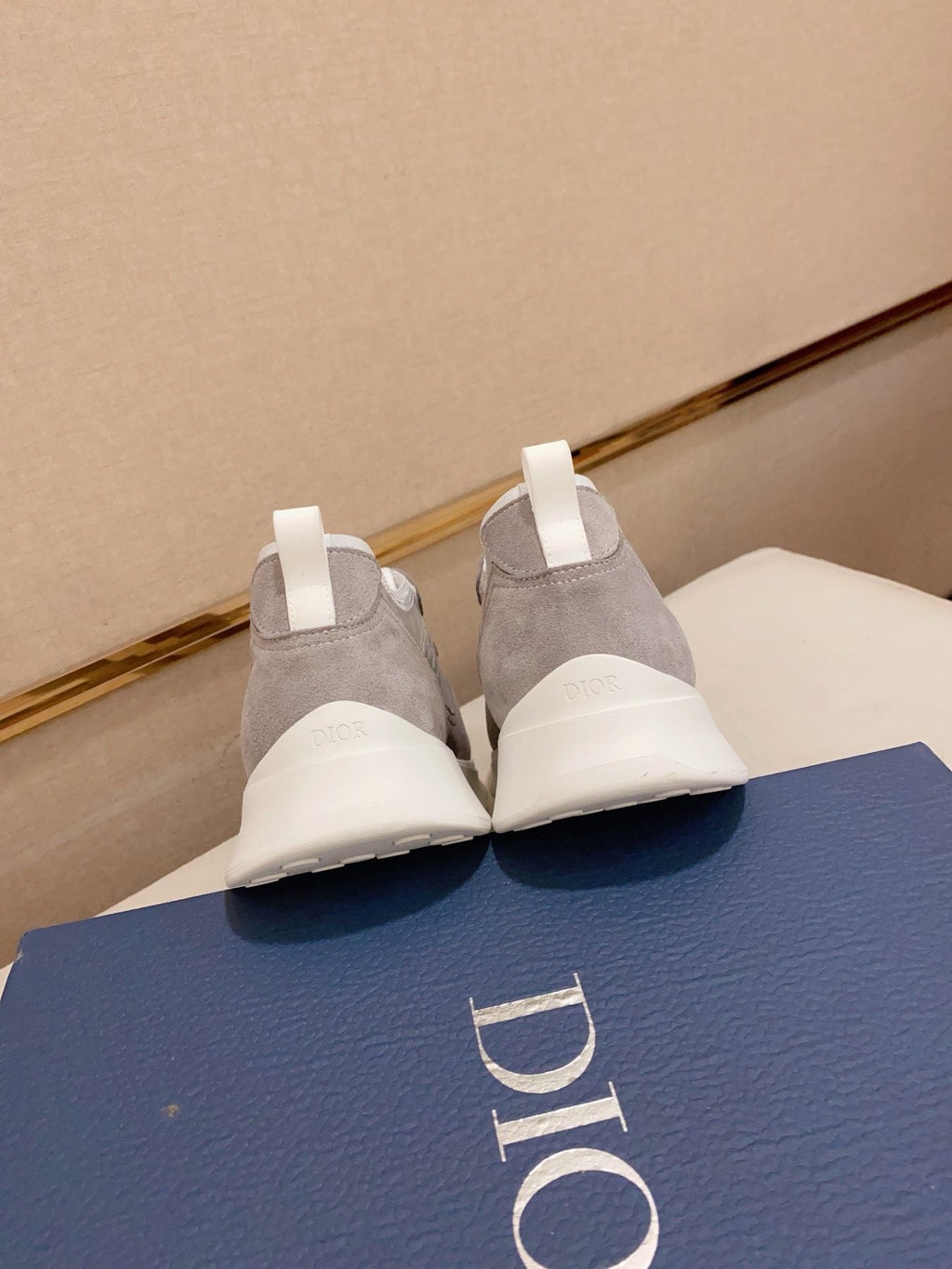 Dior B30 Low-Top Sneakers - White Sole With Rounded Tread Details