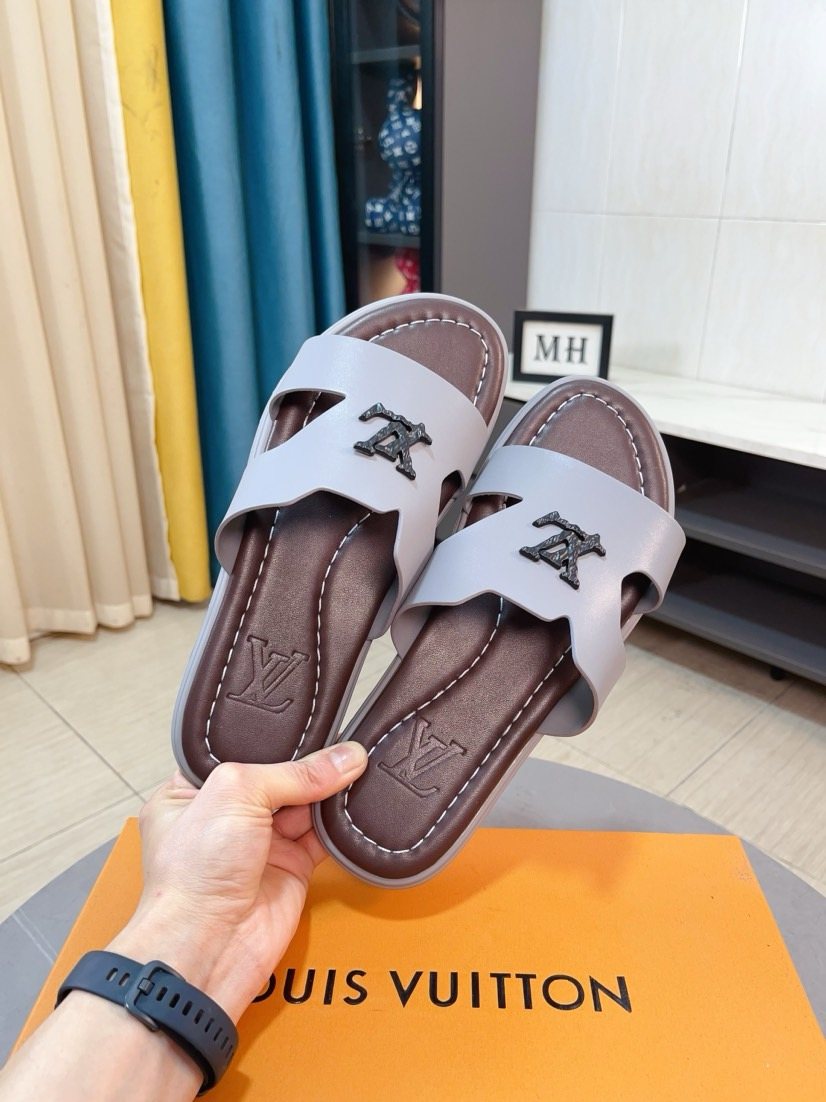 Louis Vuitton Men's Logo-Pattern Slide Sandals